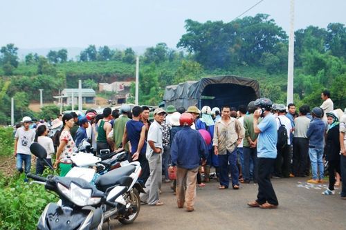 Ia Grai: Tự ngã xe máy, 1 nam thanh niên tử vong tại chỗ
