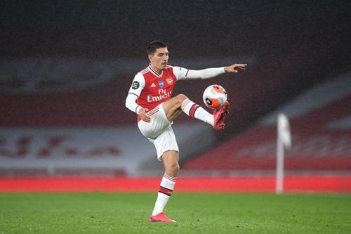 PSG muốn chiêu mộ Hector Bellerin