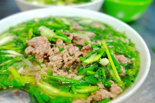 100.000 đồng ăn được gì ở trung tâm Hà Nội?