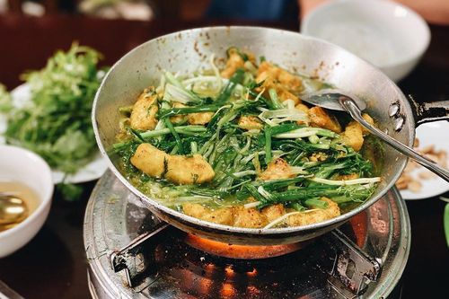 5 quán ăn lâu đời bậc nhất Hà Nội