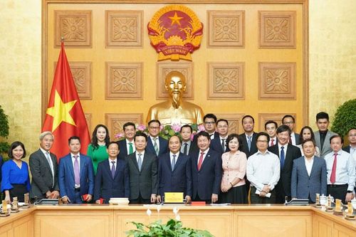 Xây dựng vị thế Việt Nam ngày càng vững mạnh