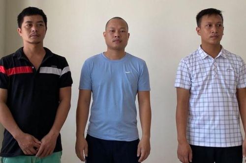Kinh hoàng sản xuất thuốc ho giả