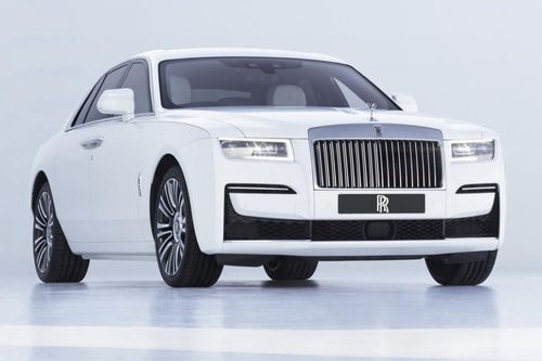 Rolls-Royce Ghost 2021 ra mắt với giá bán từ 7,7 tỷ đồng