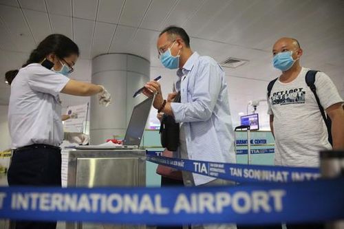 Chuyên gia vào Việt Nam dưới 14 ngày: Không phải cách ly