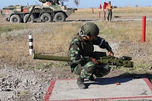 Hình ảnh đội tuyển Pháo thủ Việt Nam tranh tài tại Nga