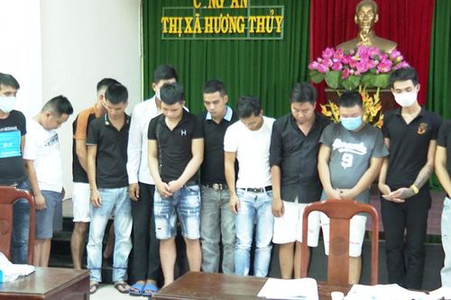 Thuê căn hộ cao cấp để phục vụ các con nghiện