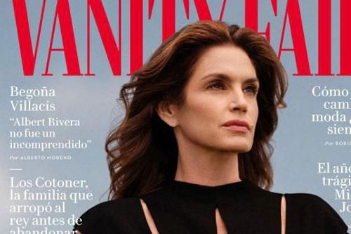 Siêu mẫu Cindy Crawford đẹp mặn mà trên trang bìa tạp chí