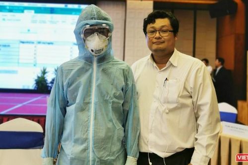 Bác sĩ cảnh báo đi chơi lễ, không đeo khẩu trang có thể gặp hậu quả khó lường
