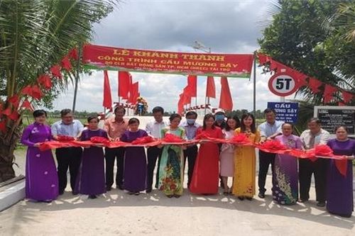 HREC trao tặng cầu Mương Sậy cho người dân Đồng Tháp