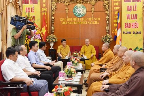 Lãnh đạo Bộ Công an chúc mừng Vu lan tới GHPGVN