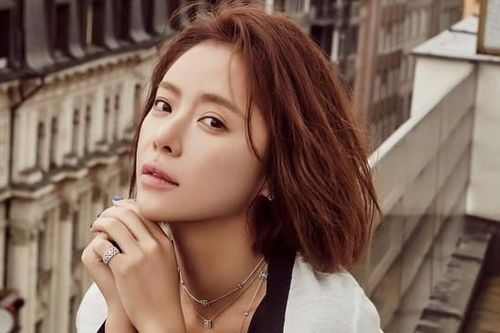 Mỹ nhân Hwang Jung Eum: Kết hôn sau 6 tháng hẹn hò, ly hôn sau 4 năm chung sống