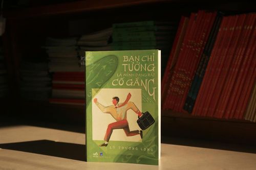 'Bạn chỉ tưởng là mình đang rất cố gắng' - Thuốc đắng dã tật, sự thật mất lòng
