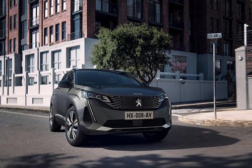 Peugeot 3008 2020 có gì mà 'uống' xăng ít hơn cả xe máy?