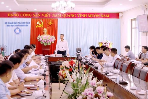 Thứ trưởng Phạm Ngọc Thưởng kiểm tra tiến độ giải ngân các dự án thuộc Đại học Thái Nguyên