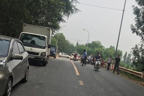 Hà Nội: Chồng giết vợ rồi treo cổ tự tử