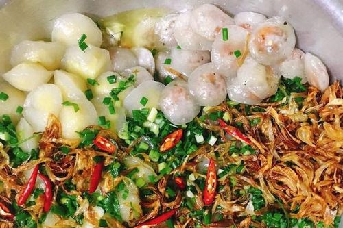 Bé trai mắc nghẹn tử vong do ăn bánh bột lọc