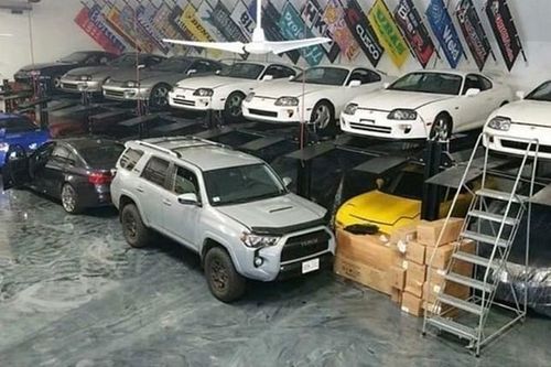 Bộ sưu tập xe khủng của trùm ma túy vừa bị bắt tại Mỹ