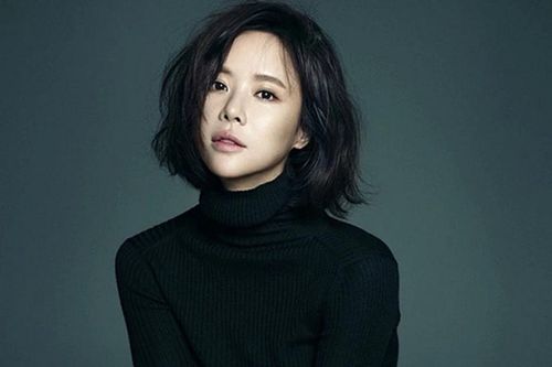 Hwang Jung-Eum 'Gia đình là số một' ly hôn sau 4 năm chung sống