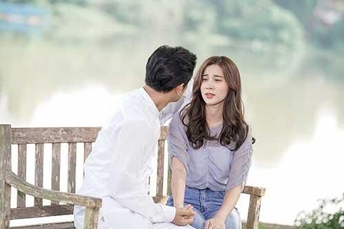 Thông gia đến chơi mà mẹ tôi không giữ lại ăn cơm, bà còn nói một câu khiến chồng tôi giận 'tái mặt'
