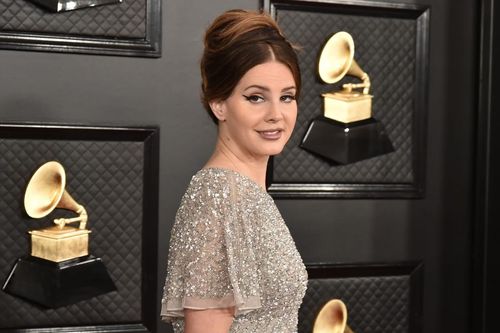 Trượt Grammys 'Album của năm': Chớ vội buồn, Lana Del Rey chính thức phục thù rồi đây!