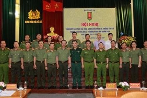Hoàn thiện phương thức dạy - học theo tín chỉ phù hợp với lực lượng CAND