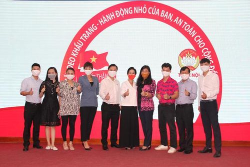 Hà Nội phát động toàn dân đeo khẩu trang phòng, chống dịch Covid-19