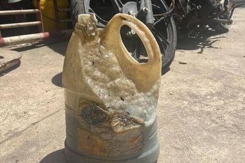 Vụ phóng hỏa đốt nhà ở Bình Thuận: Can chất lỏng là nhớt, không phải xăng