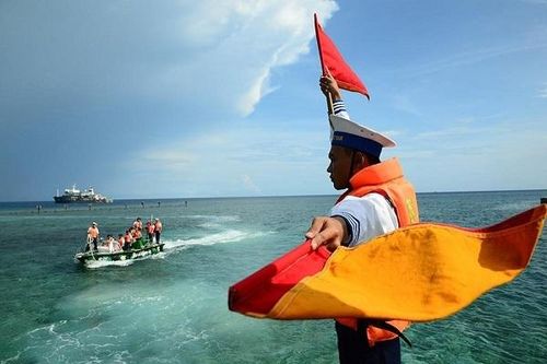 Bạch Đằng trong sóng Trường Sa