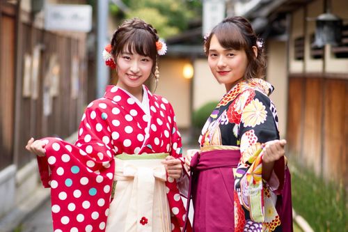 Bớt áp lực công việc nhờ dịch, tỷ lệ tự tử ở Nhật giảm