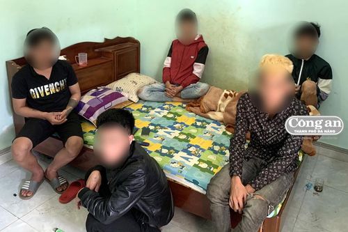 Xử lý 2 nhóm 'con nghiện'