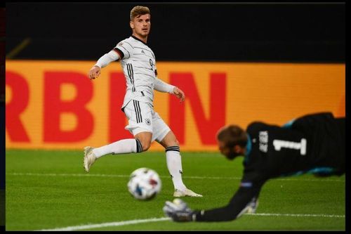 Tân binh Chelsea 'xé lưới' De Gea
