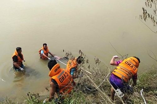 Thanh Hóa: Bé trai 13 tuổi đi câu đuối nước ở sông Mã