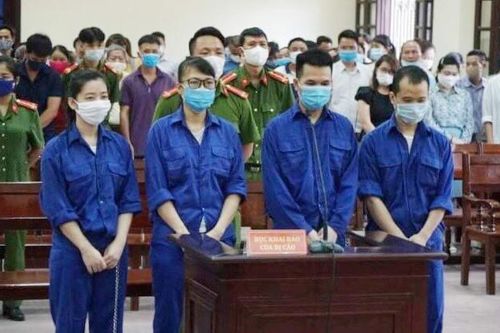 'Tham ô' hơn 400 tỷ đồng, cựu Giám đốc OceanBank Hải Phòng lĩnh án tử