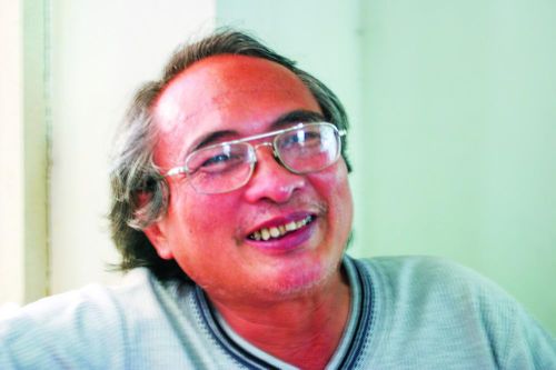 Nhà thơ Hoàng Hưng: 'Phú Quang thẩm thơ rất tinh'