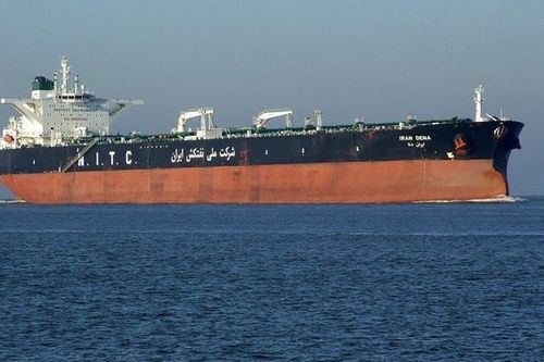Mỹ trừng phạt thêm nhiều công ty giao dịch dầu với Iran