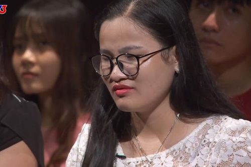 Cô gái khiếm thị viết sách, mơ trở thành diễn giả
