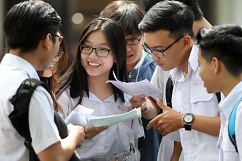 Mùa tuyển sinh náo nức chọn nghề gì?