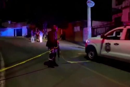 Mexico: Xả súng tại đám tang khiến hơn 20 người thương vong