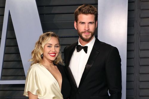 Miley Cyrus bức xúc vì bị công chúng chỉ trích khi ly hôn với chồng cũ Liam Hemsworth