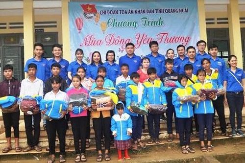 Chi đoàn TAND tỉnh Quảng Ngãi ngày càng lớn mạnh trong mọi lĩnh vực