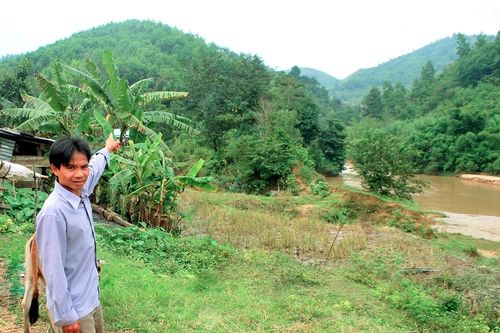 Người con Cơ Tu không cam chịu đói nghèo