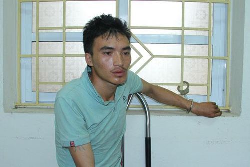 Bắt giữ đối tượng mua bán, vận chuyển 2 bánh heroin