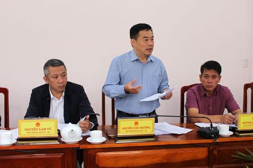 Phiên họp thứ 35 của Thường trực HĐND tỉnh