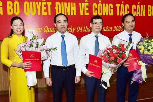 Công bố Quyết định về công tác cán bộ