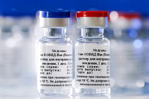 Vaccine Covid-19 của Nga tạo kháng thể ở 100% người được tiêm thử