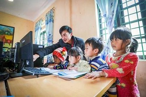 Hỗ trợ sinh kế cho người nghèo nhờ chuyển đổi số