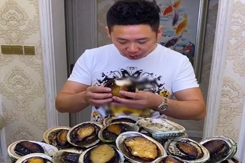 Khi Mukbang biến tướng trở thành trò 'câu like'