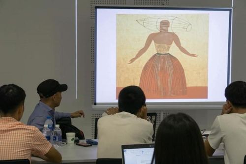 'Ươm' và 'Tỏa 3' mang bất ngờ tới công chúng