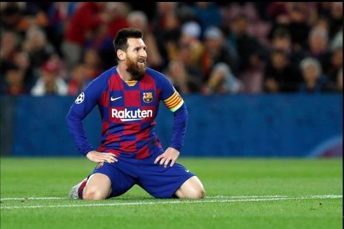 Messi ở lại Nou Camp 'kèm điều khoản' giữ chân Suarez
