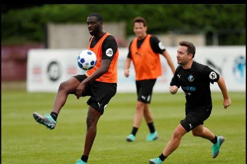 Yaya Toure bị loại khỏi trận đấu vì trẻ em nghèo vì 'nổ'